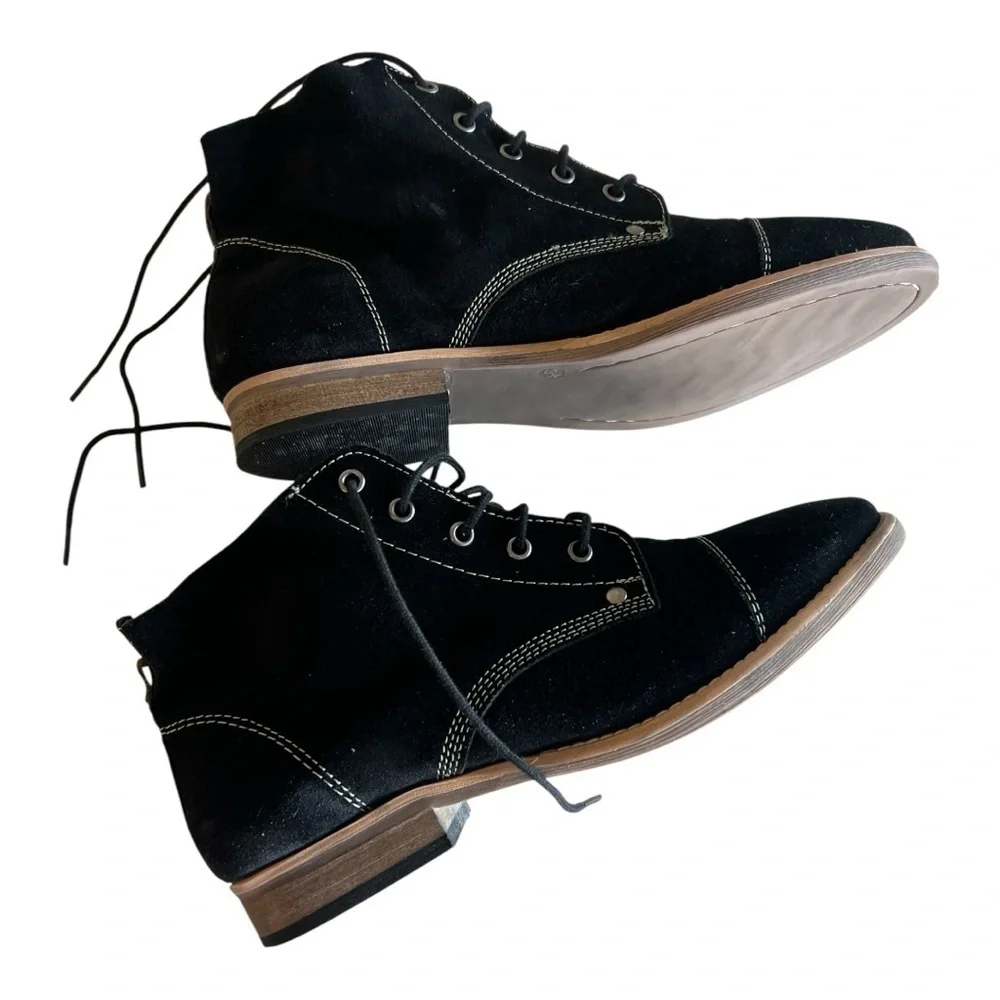 Diba Eli Black Suede Ankle Boots Size 9.5